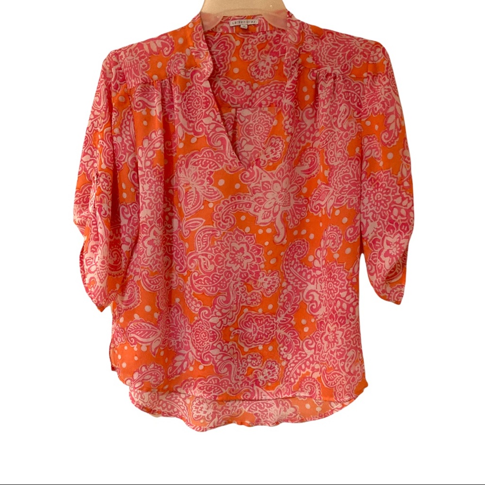Larsen Grey paisley print roll tab sleeve top blouse size M